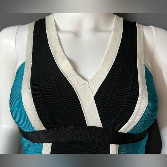 Venus - S - Colorblock Bodycon Mini Dress NWOT - Picture 8 of 10